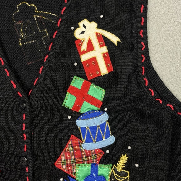 VTG Bobbie Brooks Christmas Sweater Vest Black Presents Gifts Button Womens XL - Picture 3 of 8